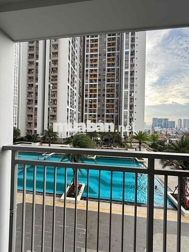 Cho thuê gấp căn hộ 2pn 69m2 giá 10 triệu tại Q7 SaiGon Riverside