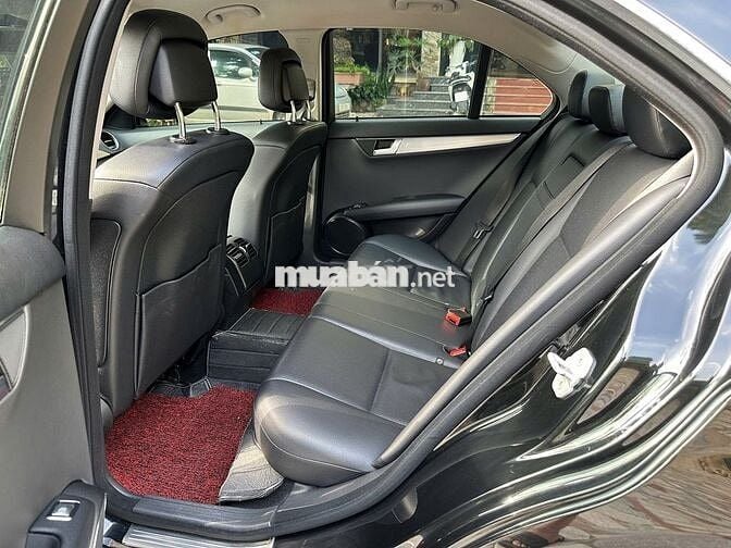 Merc C200 sx 2011 fom mới