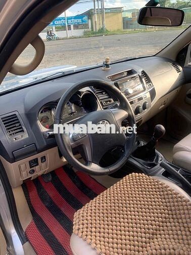Toyota Fortuner 2015 2.5G 4x2 - 150000 km