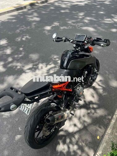 KTM DUKE 390 DATE 2019