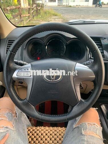 Toyota Fortuner 2015 2.5G 4x2 - 150000 km