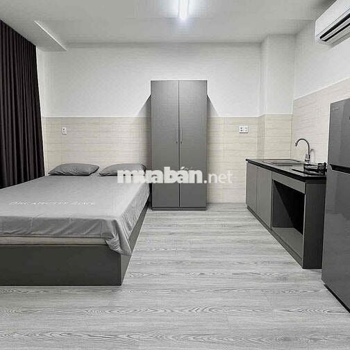 CHDV full nội thất có thất thang máy mới 100% Gần Huflit UEH