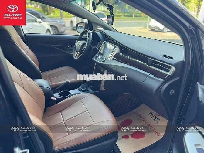 Toyota Innova Venturer 2019 2.0G - bảo hành Toyota