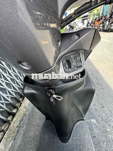 Vission 110fi dk 2019  chạy 20 ngan km Gia 23tr500