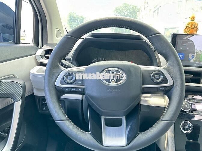 Toyota veloz top cross nhập khẩu -2022