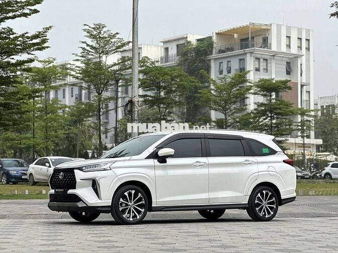 Toyota veloz top cross nhập khẩu -2022