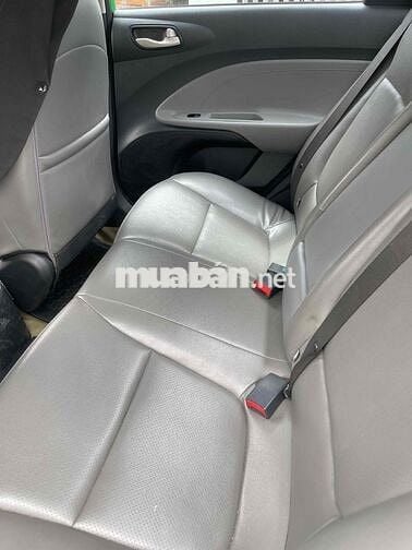 Kia Soluto 2022 1.4 MT - 60000 km