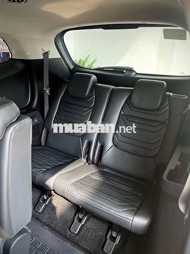 Kia Carens 2024 1.5G Luxury XÁM | MỚI 100%