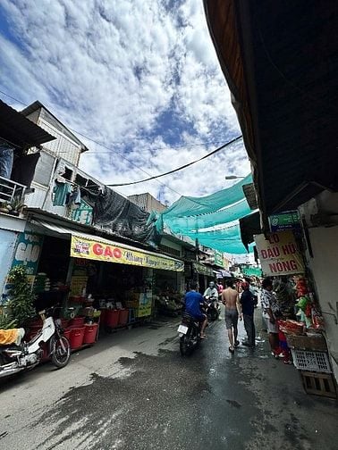Nhà DT:5,6x13m Mặt tiền kinh doanh Đường Số 3, P9, Q.Gò Vấp.