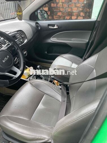 Kia Soluto 2022 1.4 MT - 60000 km