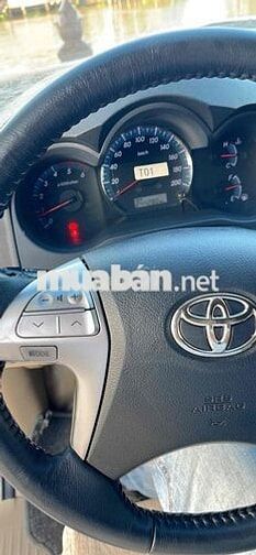 Toyota Fortuner 2014 2.5G 4x2 - 240000 km