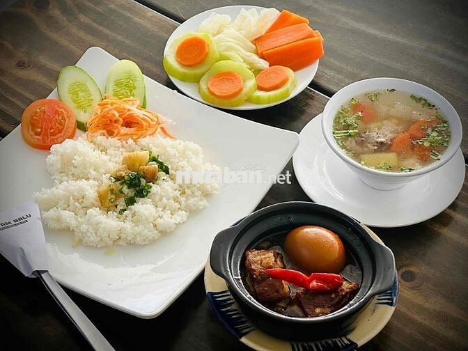 Cần sang lại quán Cơm Tấm đẹp ngay trung tâm Bình Thọ