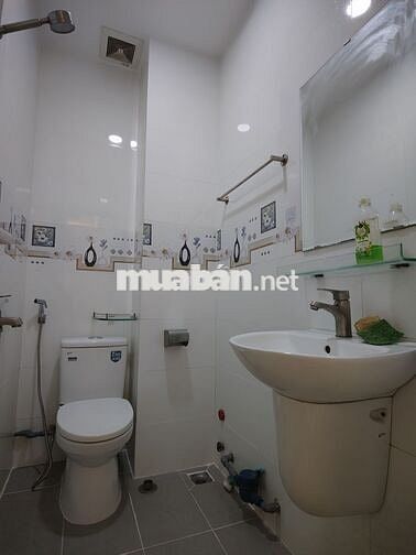 MẶT BẰNG 35M2, TẶNG SÂN ĐỂ XE 30M2, MẶT TIỀN LÊ TRỰC, P7, BÌNH THẠNH
