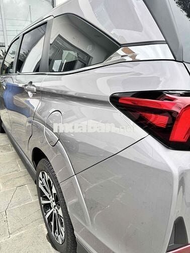 SIÊU LƯỚT  Toyota Veloz Cross 2025 - 5000 km