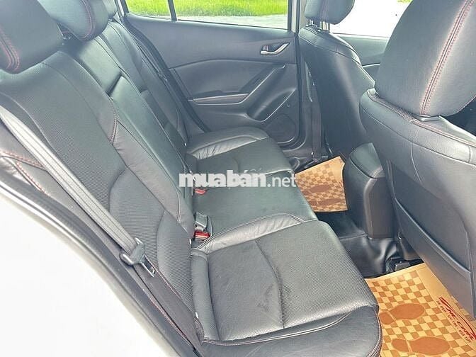 Mazda 3 2.0 - 2016