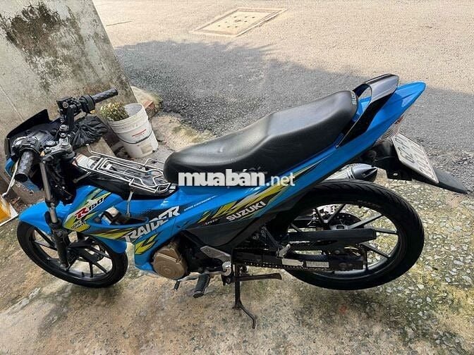 suzuki raider
