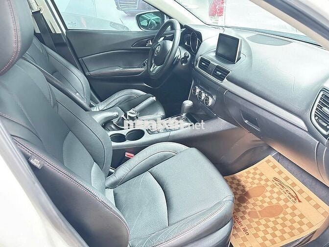 Mazda 3 2.0 - 2016