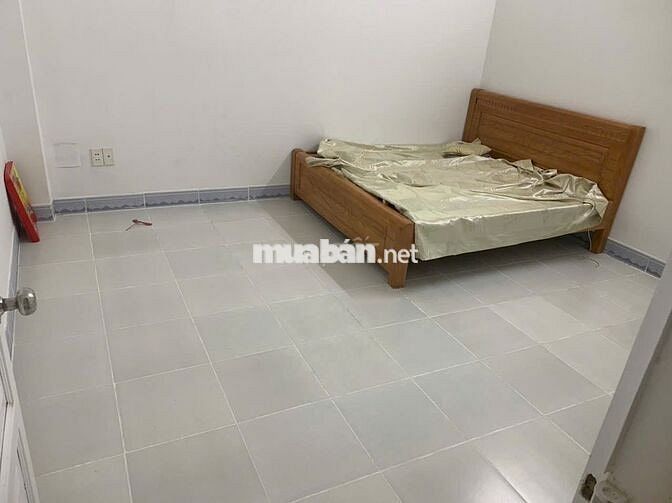 Cần bán nhà đường chợ Quang Thắng