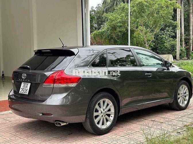 Toyota Venza 2009 Toyota Venza 2.7 AT - 60000 km