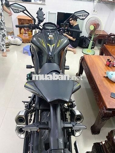 Kawasaki Z1000R 2018 biển SG lướt