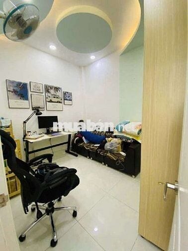Nhà đường Bình Thới - Lê Đại Hành, Quận  11. Chủ tặng nội thất