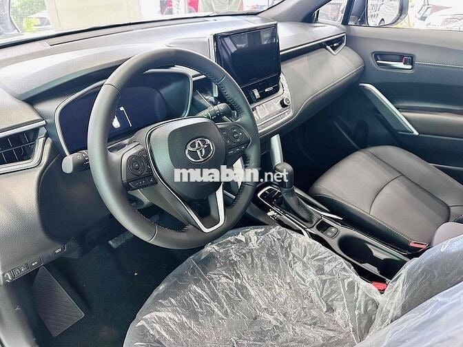 Corolla Cross 2025 | Giảm 100% Trước Bạ + Phụ Kien
