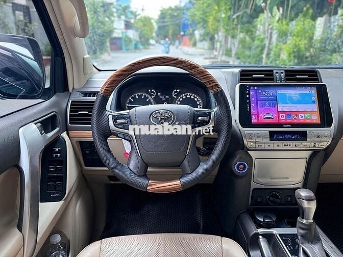 LandCruiser Prado nhập khẩu nguyên chiếc 4x4 Full