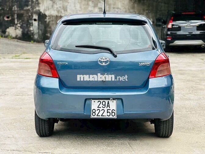 YARIS 1.3 AT NHẬP NHẬT XUẤT TRUNG ĐÔNG