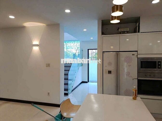 CHO THUÊ CĂN VILLA KHU BÌNH DÂN GẦN HIỆP BÌNH
