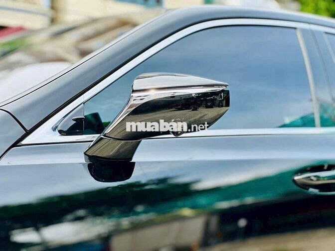 LEXUS ES250 2022.