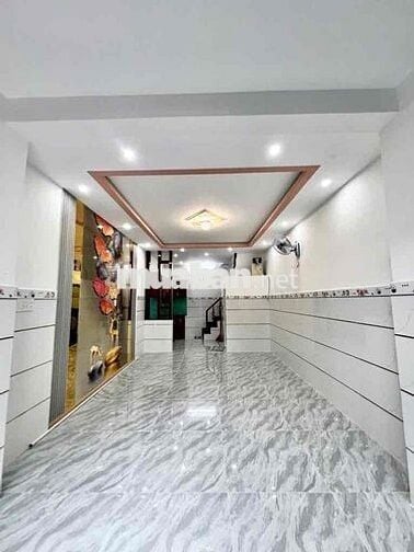 Nhà Đẹp 2 Tầng — Gần Tô Hiệu Hoà Bình (4m x 9m) Hướng Đông Bắc Hẻm 5m