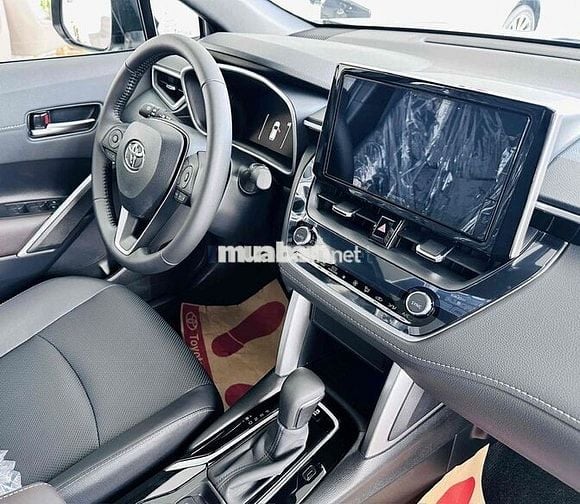Corolla Cross 2025 | Giảm 100% Trước Bạ + Phụ Kien