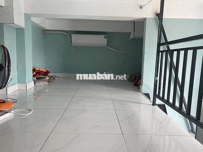Cần bạn nam ở ghép trên căn hộ mini