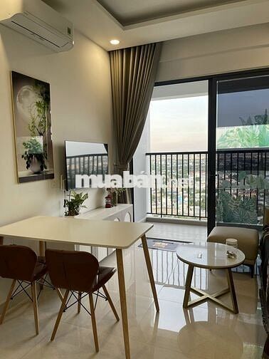 Bán căn 1PN 51m2 giá tốt 2,25 tỷ sổ sẵn view Nội khu hồ bơi