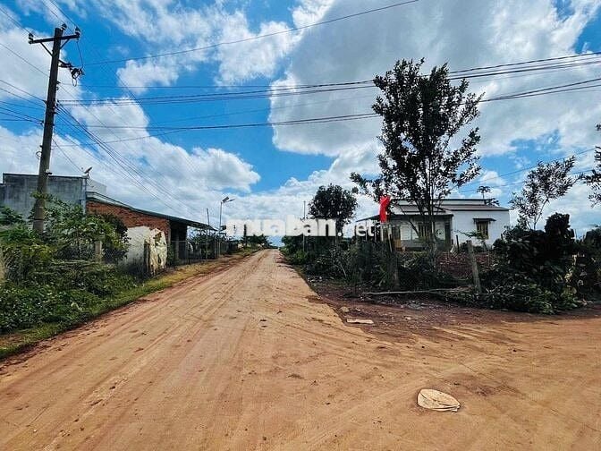 Đất ngộp Nthon Hạ giảm sâu còn 579 triệu