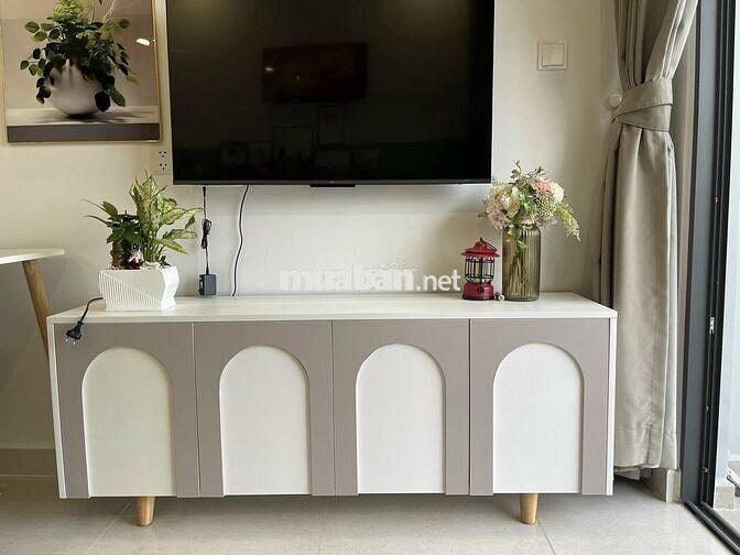 Bán căn 1PN 51m2 giá tốt 2,25 tỷ sổ sẵn view Nội khu hồ bơi