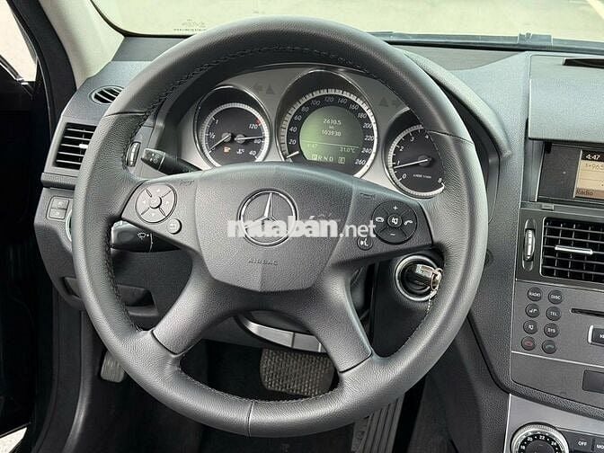 MERCEDES BENZ C200 CGI