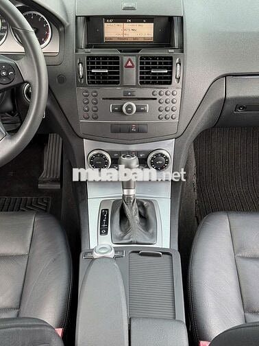 MERCEDES BENZ C200 CGI