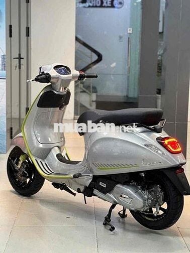 BÁN XE VESPA TOÀN QUỐC . HỔ TRỢ VAY 0% LÃI XUẤT