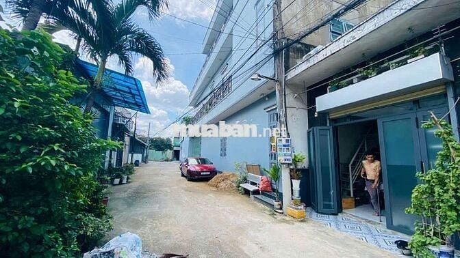 Bán đất tặng nhà tạm kdc gần ngã 3 Cây Điệp p. Tân Đông Hiệp Dĩ An