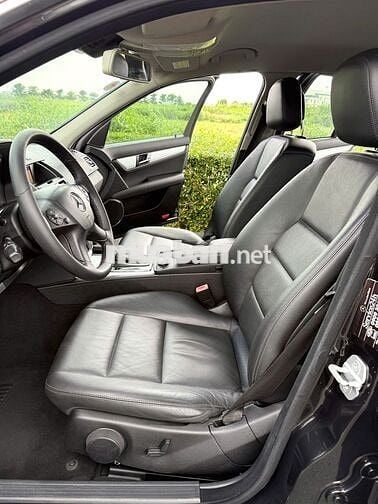 MERCEDES BENZ C200 CGI