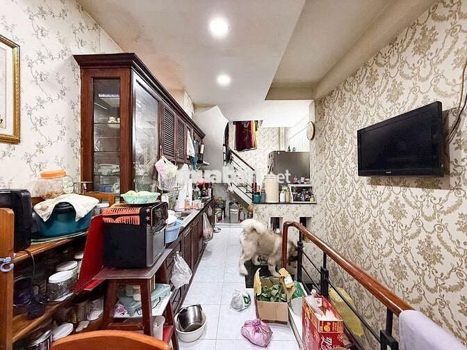 Nhà chính chủ khu phố tây SHR nhầ trống giao nhanh. hh 50 triêu