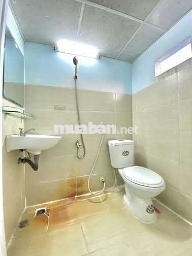 Ban Công Gác Xếp 30m2 536 Âu Cơ Tân Bình