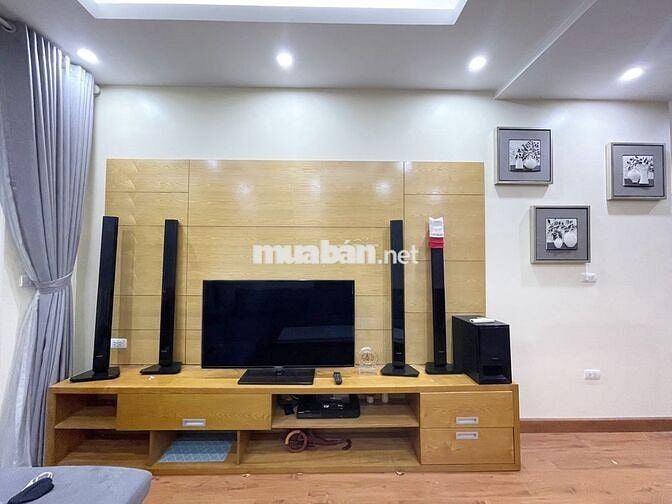 Siêu Hot - Golden Palace - Mễ Trì 110m2 3PN nội thất đẹp chỉ 16tr/th