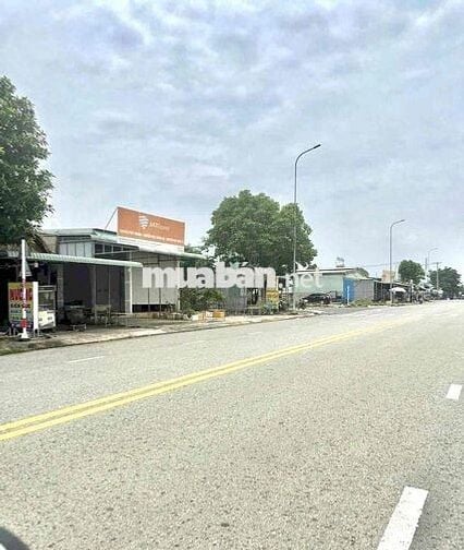 ĐẤT THỔ CƯ 215M2 450 TRIỆU ĐƯỜNG NHỰA 32M (SỔ HỒNG RIÊNG)