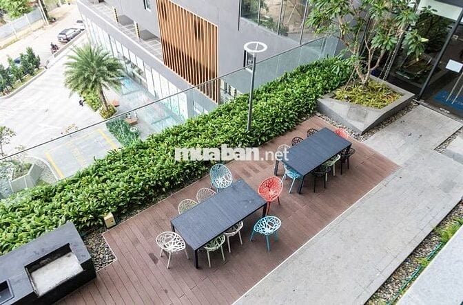 Emerald Golf View 2PN full nội thất –Gần AEON Mall, view sân golf