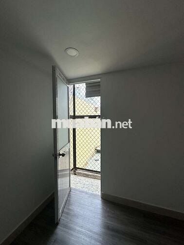 🇻🇳ĐẠI LỄ 2/9 TRỐNG 2 CĂN 1PN 1PB CỬA SỔ & BALCONY GẦN VINCOM PLAZA