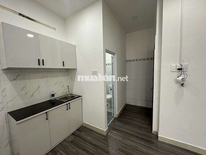 🇻🇳ĐẠI LỄ 2/9 TRỐNG 2 CĂN 1PN 1PB CỬA SỔ & BALCONY GẦN VINCOM PLAZA