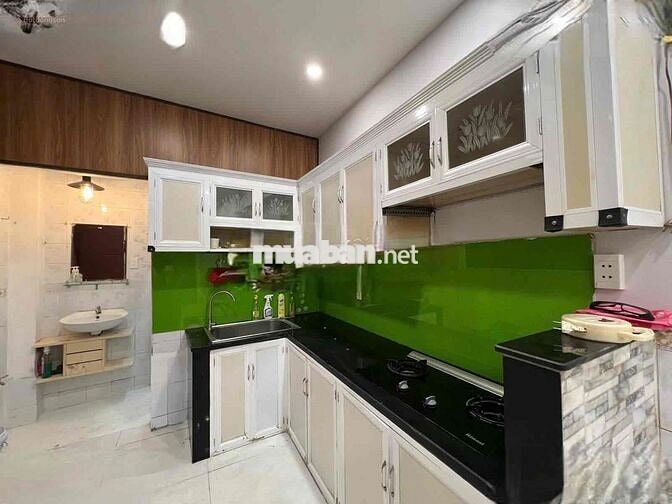 NHÀ NC 2 TẦNG TRUNG TÂM Q1 gđ ở, sv ghép, KDOL rất Ok