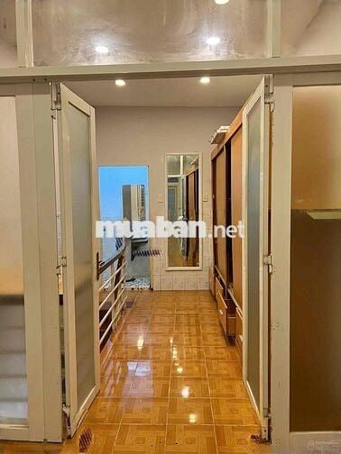 NHÀ NC 2 TẦNG TRUNG TÂM Q1 gđ ở, sv ghép, KDOL rất Ok